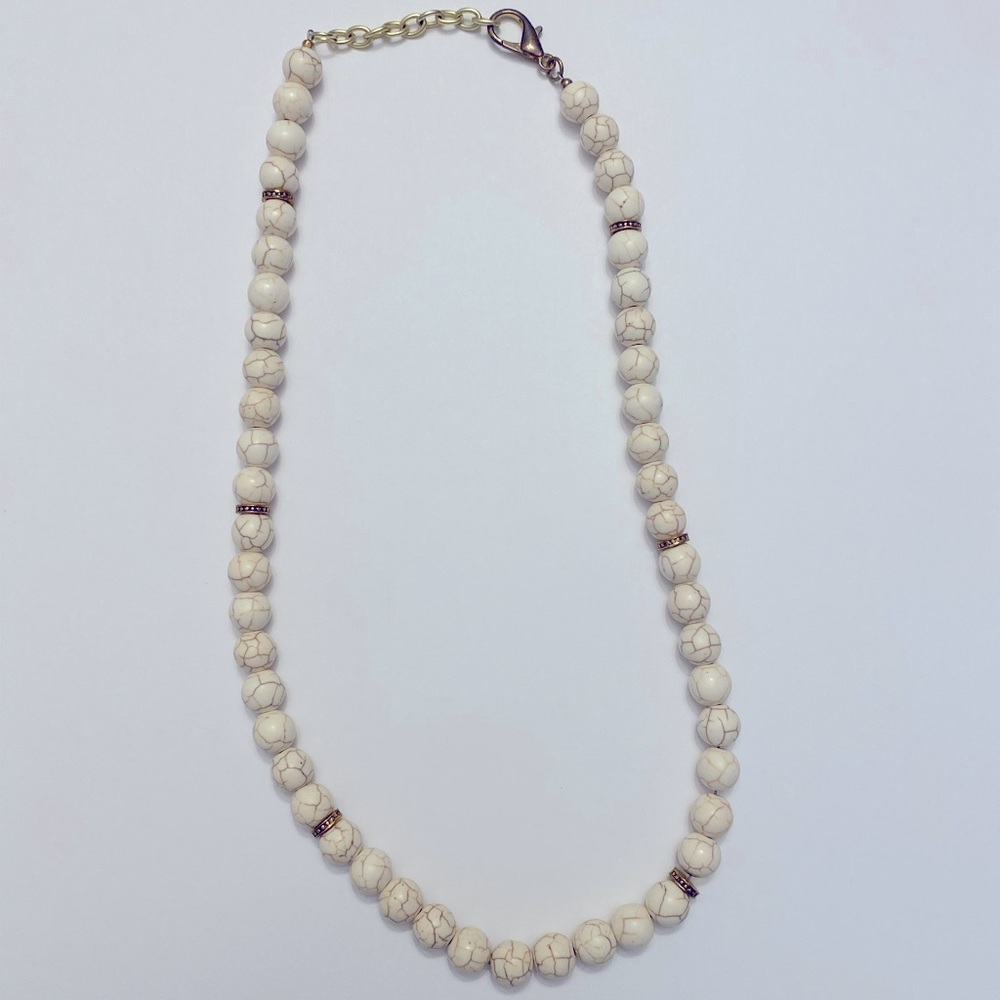 White Howlite Beaded Necklace